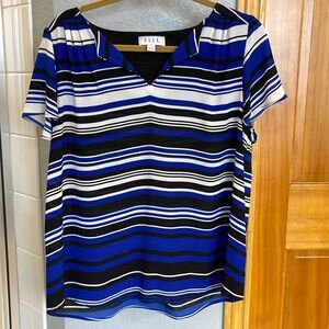 Great shirt for the office